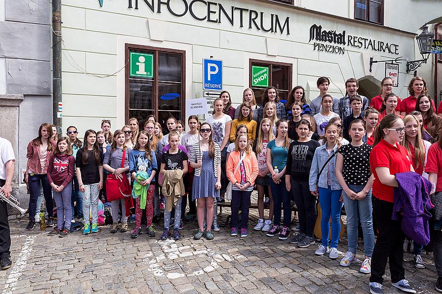 Ceremonial unveiling of a memorial plaque, townsquare Svornosti Český Krumlov, 8.5.2015