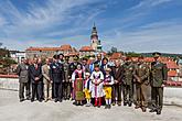 The USA ambassador to the Czech Republic Andrew H. Schapiro and the commander of US forces in Europe, Gen. Frederick B. Hodges in Český Krumlov, 8.5.2015, photo by: Lubor Mrázek