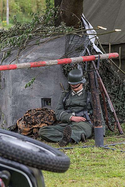 Show of WWII military equipment and battle demonstration in Český Krumlov, 9.5.2015