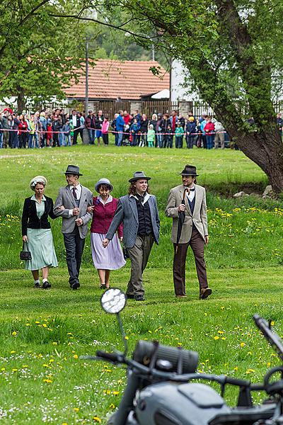 Show of WWII military equipment and battle demonstration in Český Krumlov, 9.5.2015