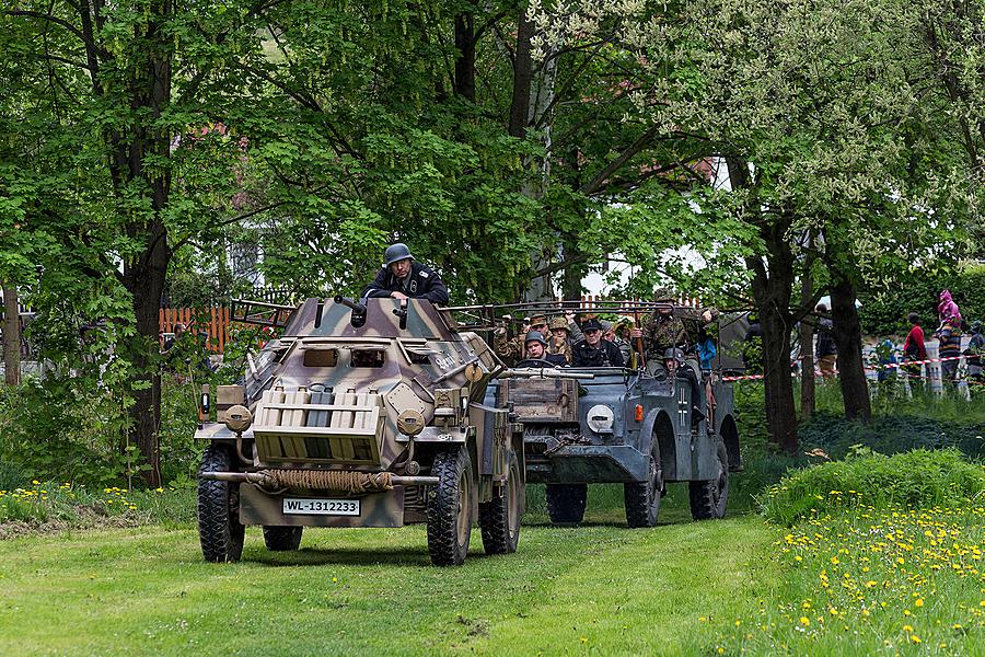 Show of WWII military equipment and battle demonstration in Český Krumlov, 9.5.2015