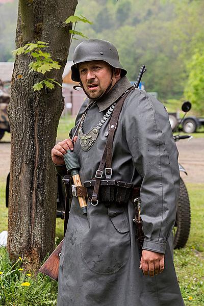 Show of WWII military equipment and battle demonstration in Český Krumlov, 9.5.2015