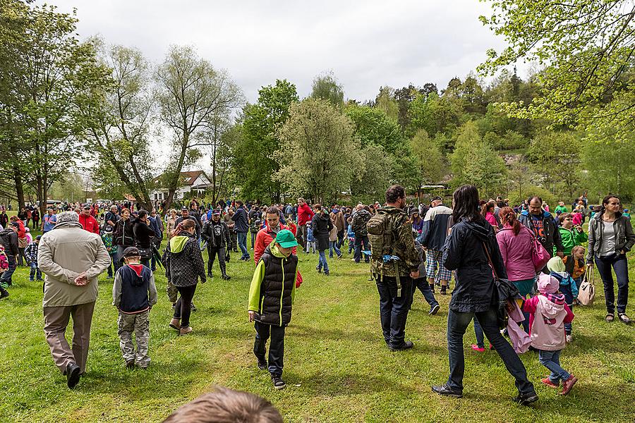 Show of WWII military equipment and battle demonstration in Český Krumlov, 9.5.2015