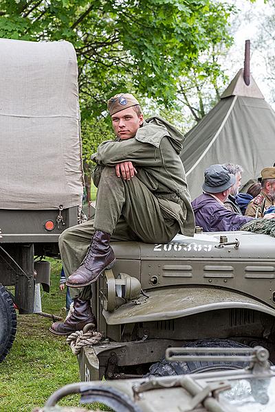 Show of WWII military equipment and battle demonstration in Český Krumlov, 9.5.2015