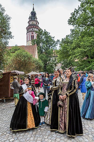 Slavnosti pětilisté růže ®, Český Krumlov, pátek 19. 6. 2015