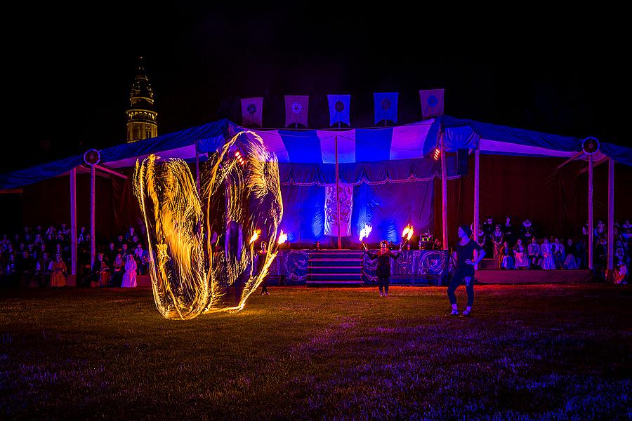 Fest der fünfblättrigen Rose ®, Český Krumlov, Freitag 19. 6. 2015