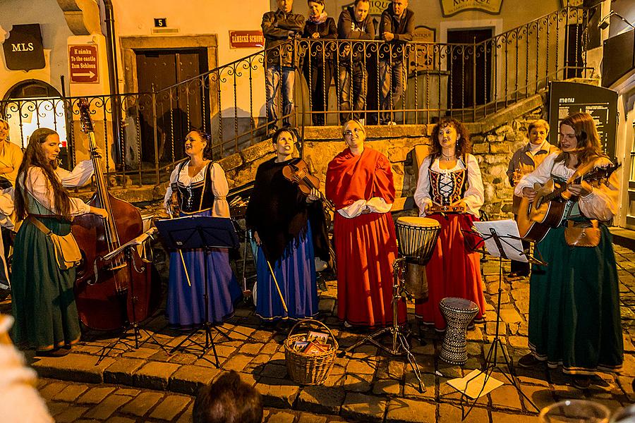 Five-Petalled Rose Celebrations ®, Český Krumlov, Friday 19 June 2015