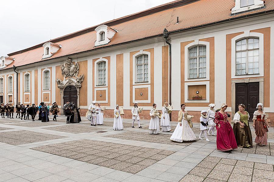 Fest der fünfblättrigen Rose ®, Český Krumlov, Sonntag 21. 6. 2015