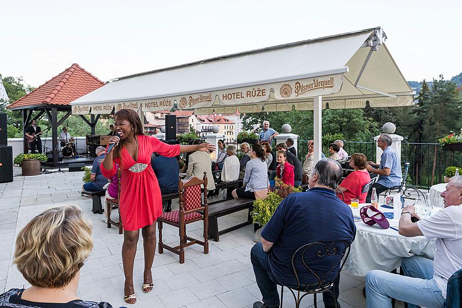 Blues Band and Juwana Jenkins (USA) – vocals, 30.6.2015, Chamber Music Festival Český Krumlov