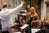 Concluding Concert marking the 70th anniversary of the end World War II: Capella Regia, artistic director - Robert Hugo, Jitka Hosprová - viola, Barbora Martínková-Polášková – mezzo-soprano, 4.7.2015, Chamber Music Festival Český Krumlov, photo by: Lubor Mrázek