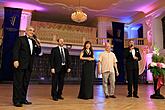 Sumi Jo (soprán), Danilo Formaggia (tenor), SOČR, Petr Vronský (dirigent) - Zahajovací operní galakoncert, 17.7.2015, Mezinárodní hudební festival Český Krumlov, zdroj: Auviex s.r.o., foto: Libor Sváček