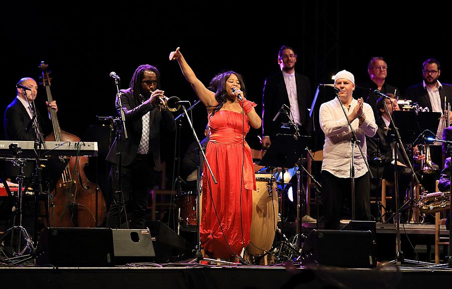 Kubanischer Abend - Genreübergreifender musikalischer Abend (Gustav Brom Rundfunk-Big-Band), 25.7.2015, Internationales Musikfestival Český Krumlov