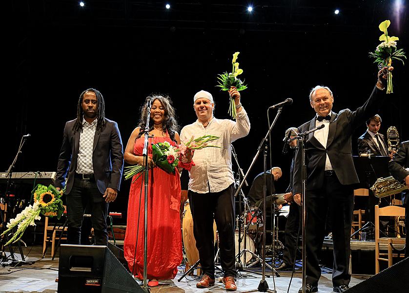 Kubanischer Abend - Genreübergreifender musikalischer Abend (Gustav Brom Rundfunk-Big-Band), 25.7.2015, Internationales Musikfestival Český Krumlov