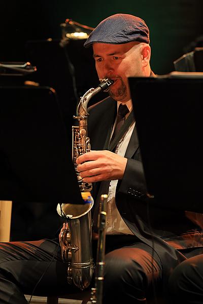 Kubanischer Abend - Genreübergreifender musikalischer Abend (Gustav Brom Rundfunk-Big-Band), 25.7.2015, Internationales Musikfestival Český Krumlov