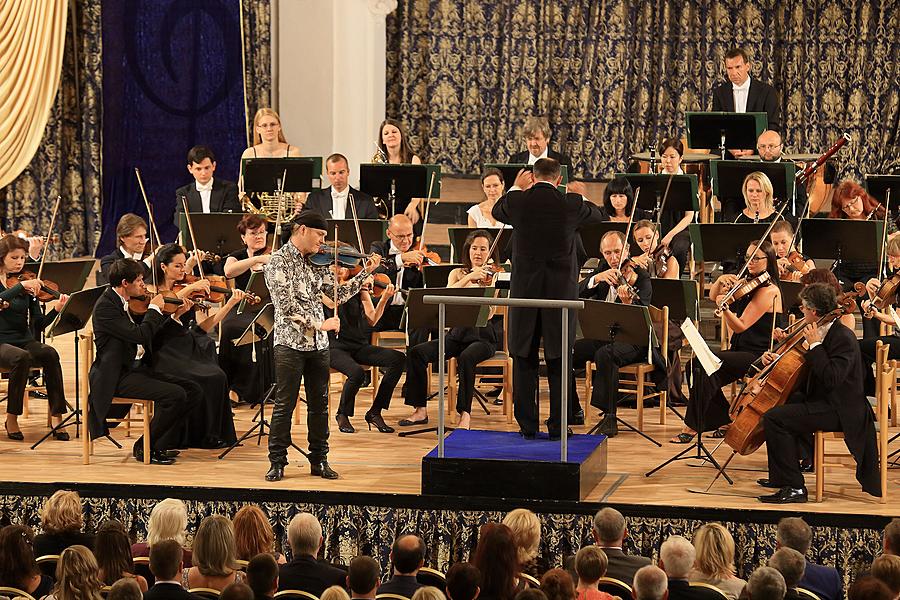 Pavel Šporcl (Violine), Südböhmische Kammerphilharmonie Budweis, Jan Talich (Dirigent), 31.7.2015, Internationales Musikfestival Český Krumlov