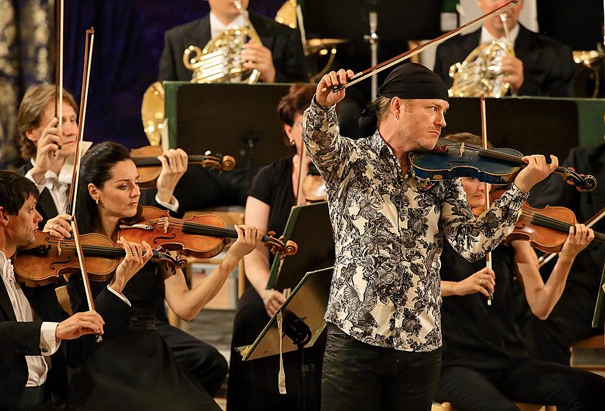 Pavel Šporcl (Violine), Südböhmische Kammerphilharmonie Budweis, Jan Talich (Dirigent), 31.7.2015, Internationales Musikfestival Český Krumlov