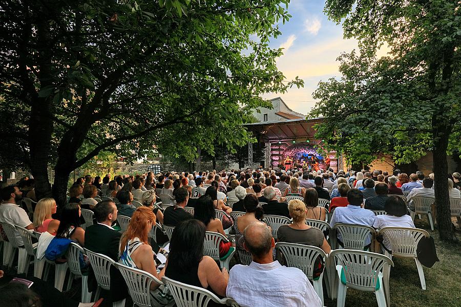 Escualo Quintet a Gabriela Vermelho - „Tango argentino“, 6.8.2015, Mezinárodní hudební festival Český Krumlov