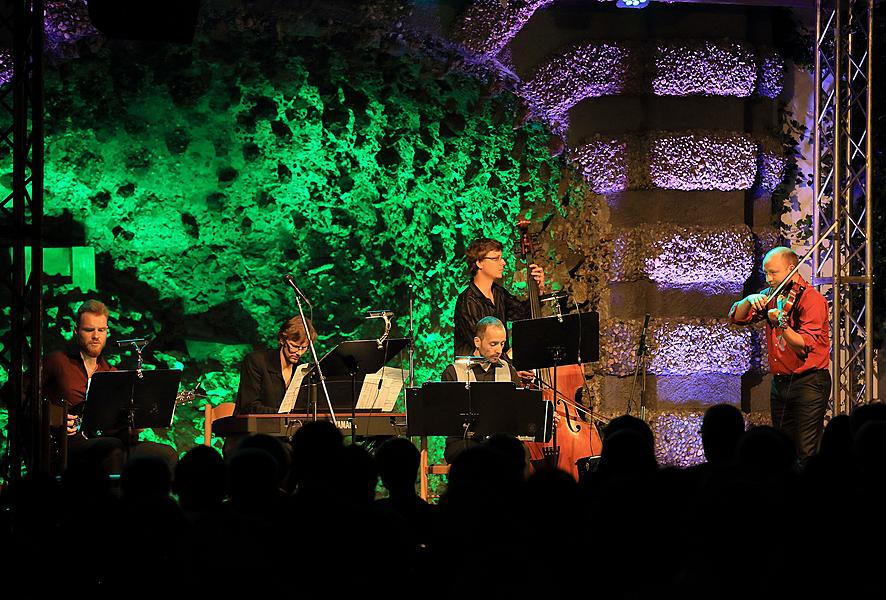 Escualo Quintett und Gabriela Vermelho - “Tango argentino”, 6.8.2015, Internationales Musikfestival Český Krumlov