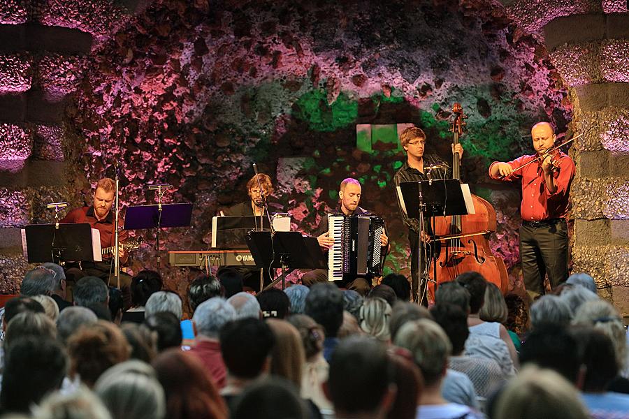 Escualo Quintet and Gabriela Vermelho - “Tango argentino”, 6.8.2015, International Music Festival Český Krumlov