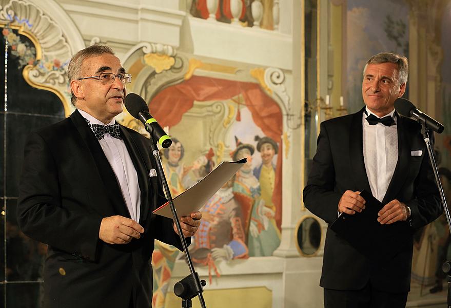 Ji Man Wee (housle), Jan Mráček (housle), Jihočeská komorní filharmonie, Mario Košík (dirigent), 8.8.2015, Mezinárodní hudební festival Český Krumlov