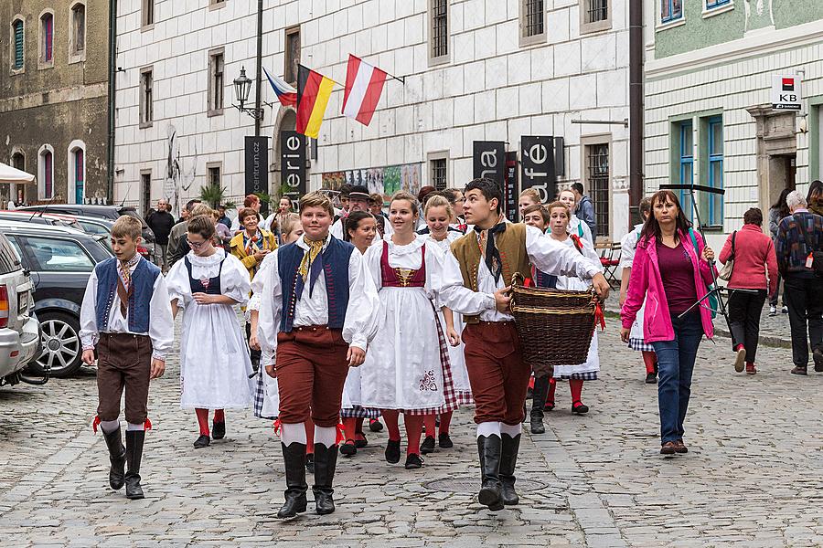 St.-Wenzels-Fest und Internationales Folklorefestival 2015 in Český Krumlov, Freitag 25. September 2015