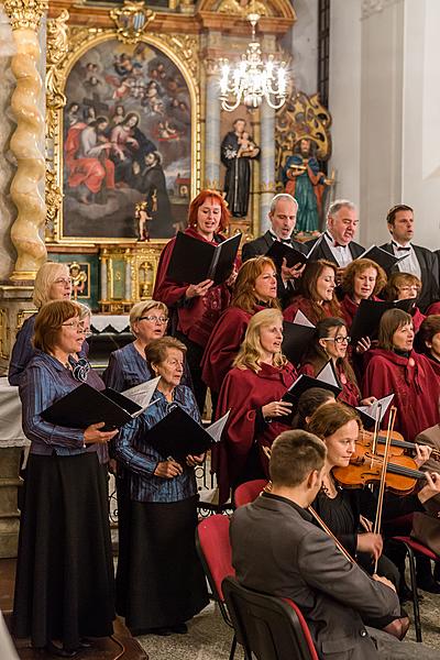 Saint Wenceslas Celebrations and International Folk Music Festival 2015 in Český Krumlov, Friday 25th September 2015