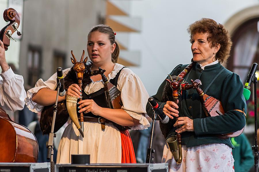 Svatováclavské slavnosti a Mezinárodní folklórní festival 2015 v Českém Krumlově, sobota 26. září 2015