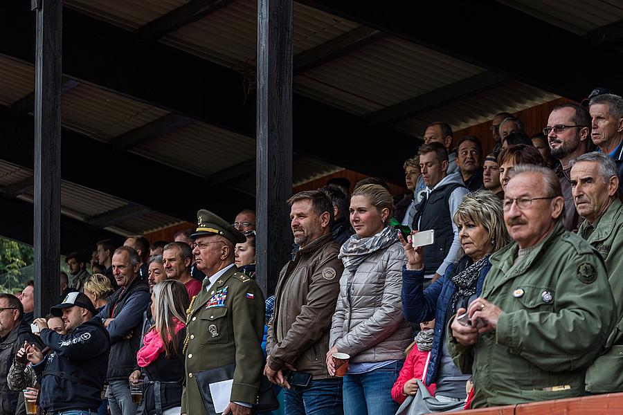 Svoboda a sport - 70. výročí utkání americké armády v americkém fotbale, Český Krumlov sobota 26. září 2015