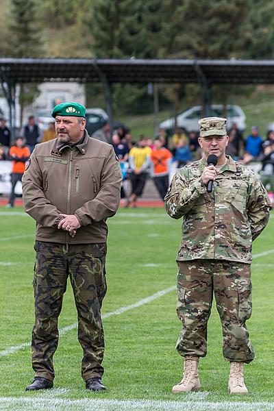 Svoboda a sport - 70. výročí utkání americké armády v americkém fotbale, Český Krumlov sobota 26. září 2015