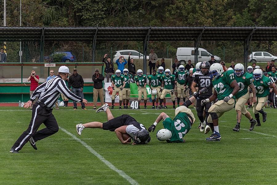 Freiheit und Sport - 70. Jubiläum des Matches der amerikanischen Armee im amerikanischen Fußball, Český Krumlov, Samstag 26. September 2015