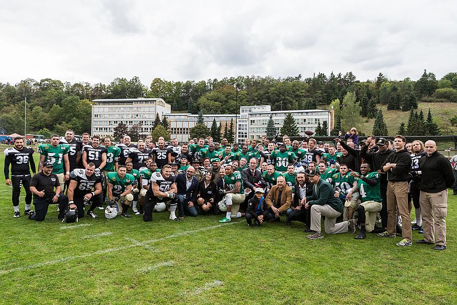 Freiheit und Sport - 70. Jubiläum des Matches der amerikanischen Armee im amerikanischen Fußball, Český Krumlov, Samstag 26. September 2015