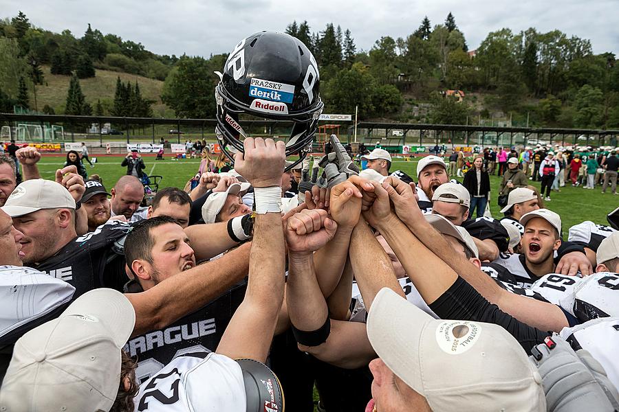 Freedom and Sport - 70th anniversary of the American football match played by the U.S. Army, Český Krumlov, Saturday 26th September 2015