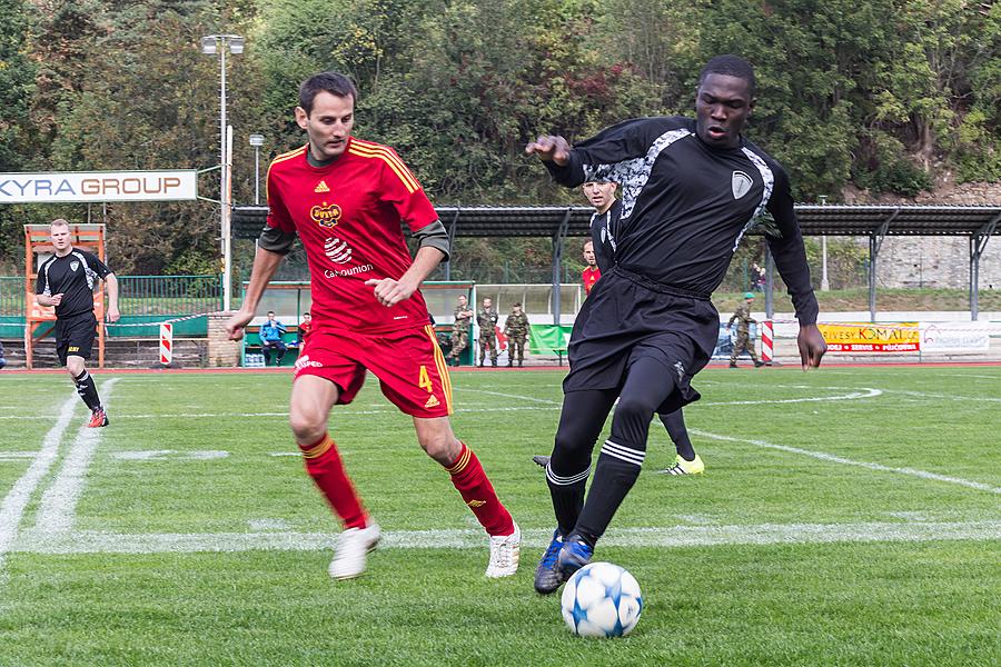 Svoboda a sport - 70. výročí utkání americké armády v americkém fotbale, Český Krumlov neděle 27. září 2015