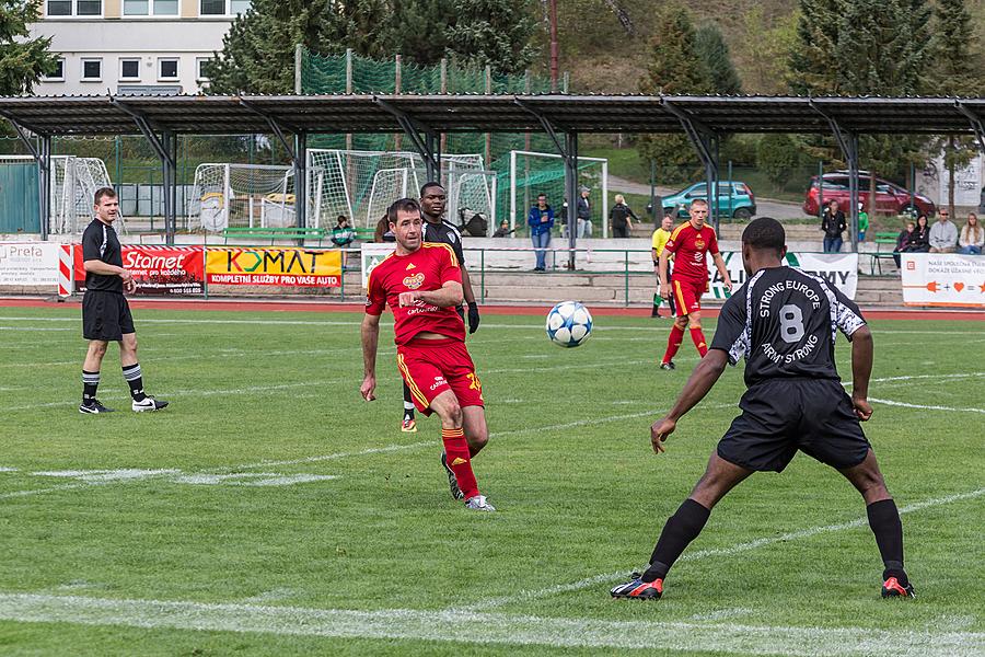 Svoboda a sport - 70. výročí utkání americké armády v americkém fotbale, Český Krumlov neděle 27. září 2015