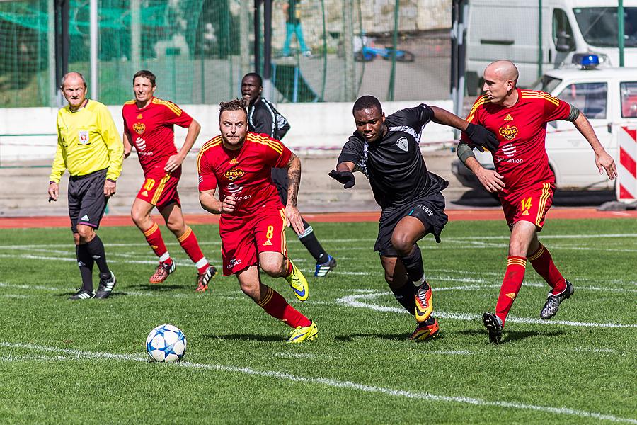 Svoboda a sport - 70. výročí utkání americké armády v americkém fotbale, Český Krumlov neděle 27. září 2015