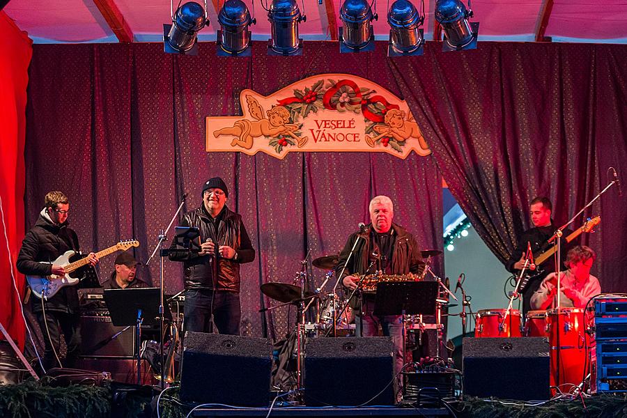 Advent Market, HE band České Budějovice - concert, 11.12.201