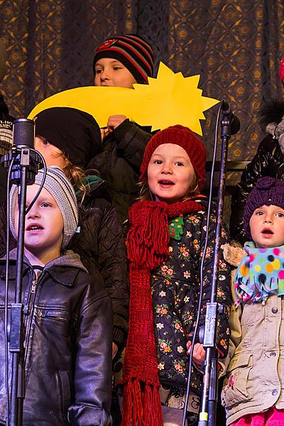 Společné zpívání u vánočního stromu, 3. adventní neděle 13.12.2015