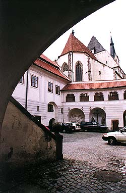 Horní Nr. 155, Prälatur, Hof 
