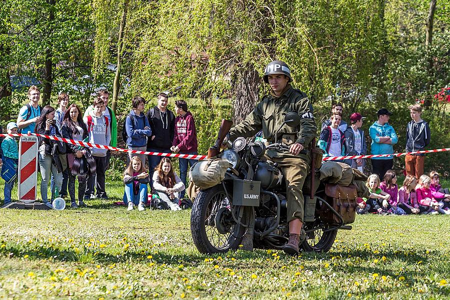 Oslava 71. výročí konce 2. světové války 7. - 8. května 2016