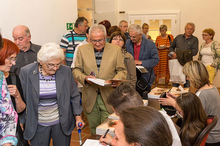 Vernisáž výstavy a křest publikace 200 let hořických pašijových her