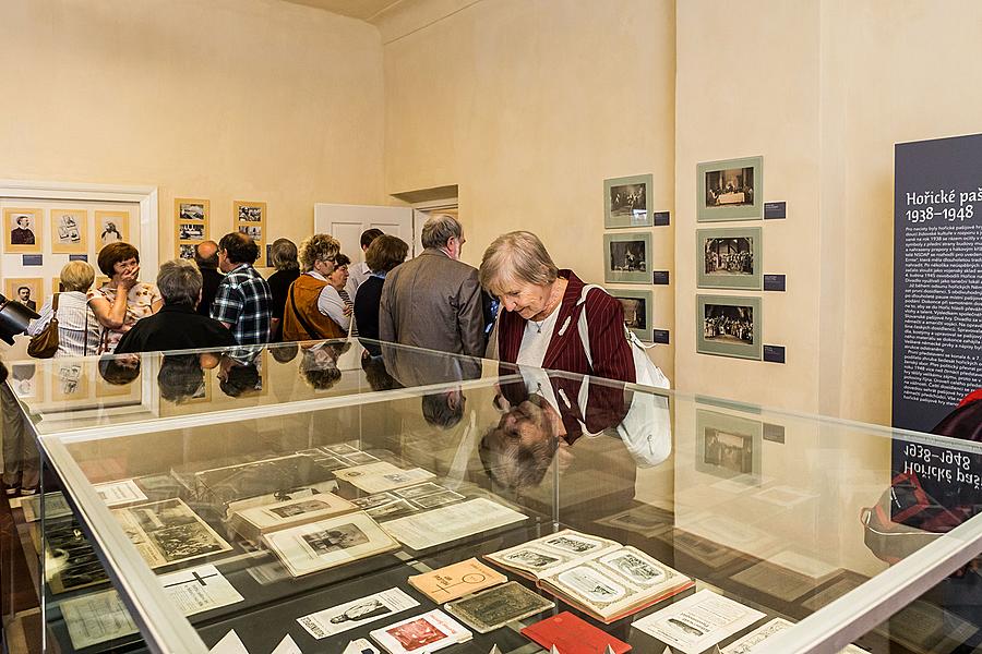 Eröffnung der Ausstellung und und Taufe der Publikation 200 Jahre Höritzer Passionsspiele