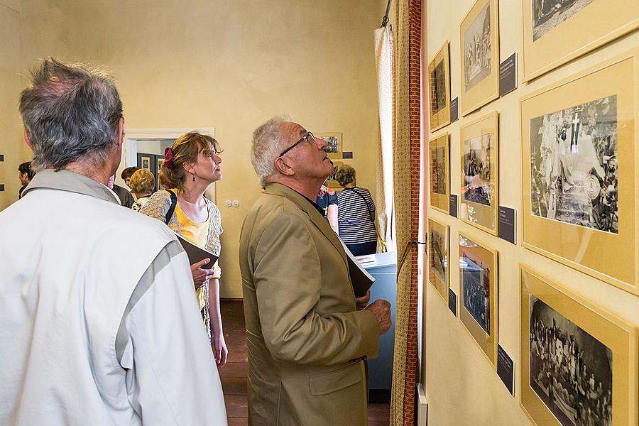 Eröffnung der Ausstellung und und Taufe der Publikation 200 Jahre Höritzer Passionsspiele