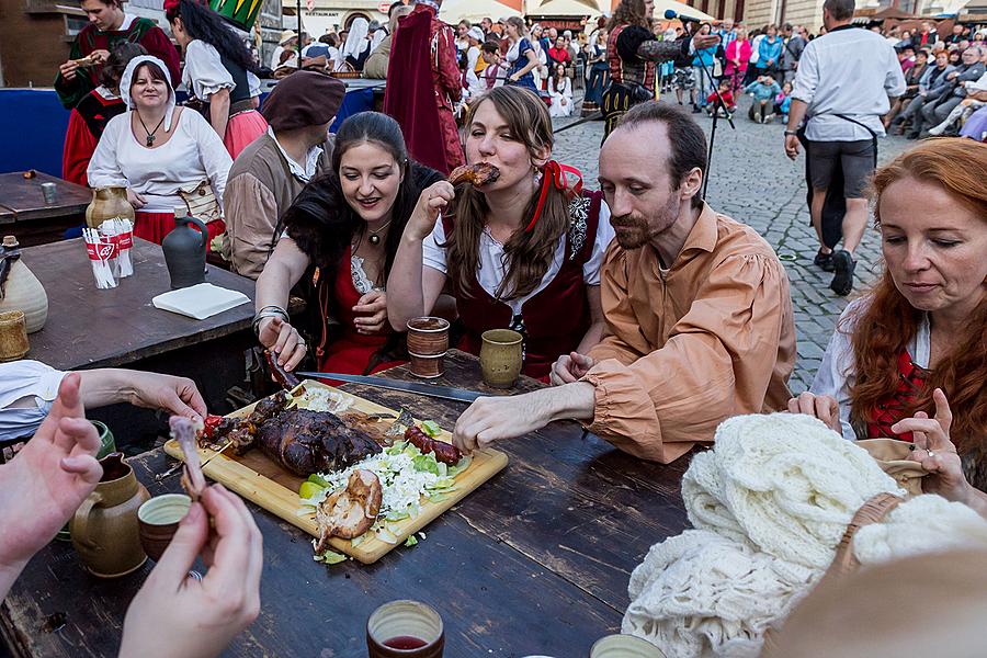 Fest der fünfblättrigen Rose ®, Český Krumlov, Freitag 17. 6. 2016