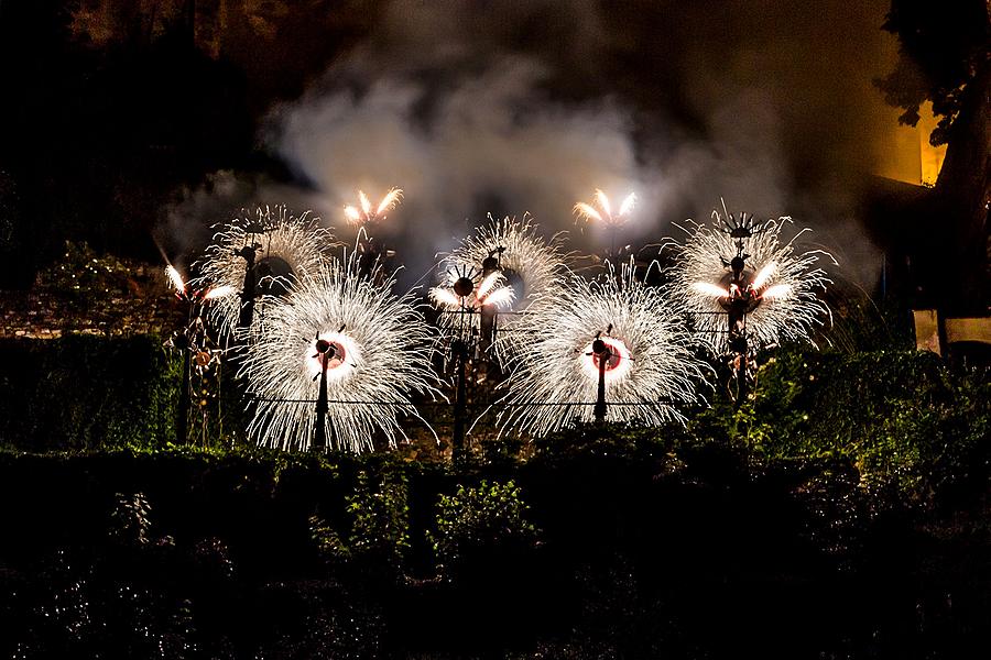 Five-Petalled Rose Celebrations ®, Český Krumlov, Saturday 18th June 2016