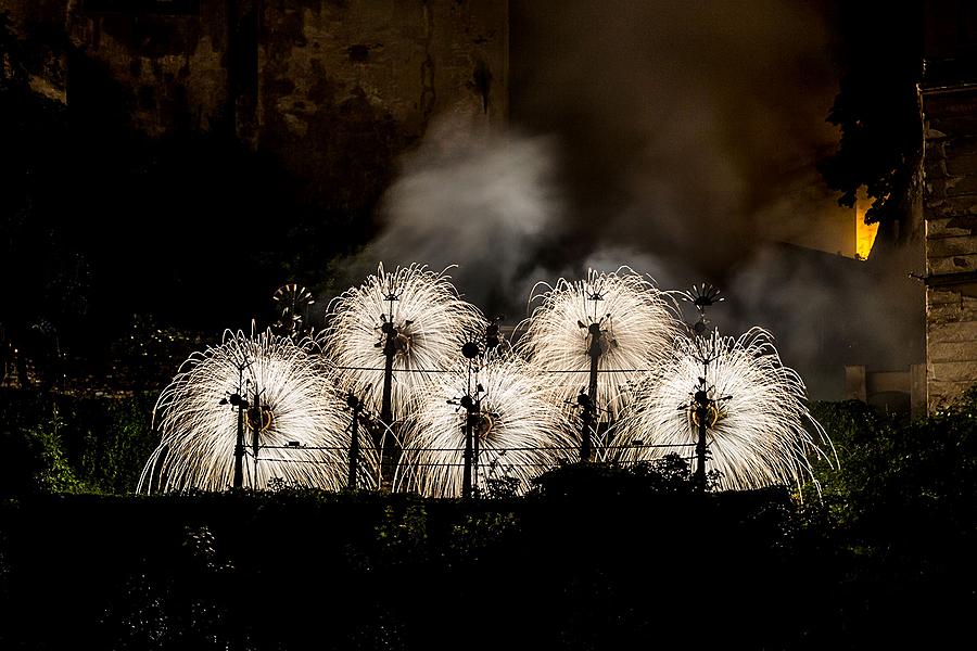 Five-Petalled Rose Celebrations ®, Český Krumlov, Saturday 18th June 2016