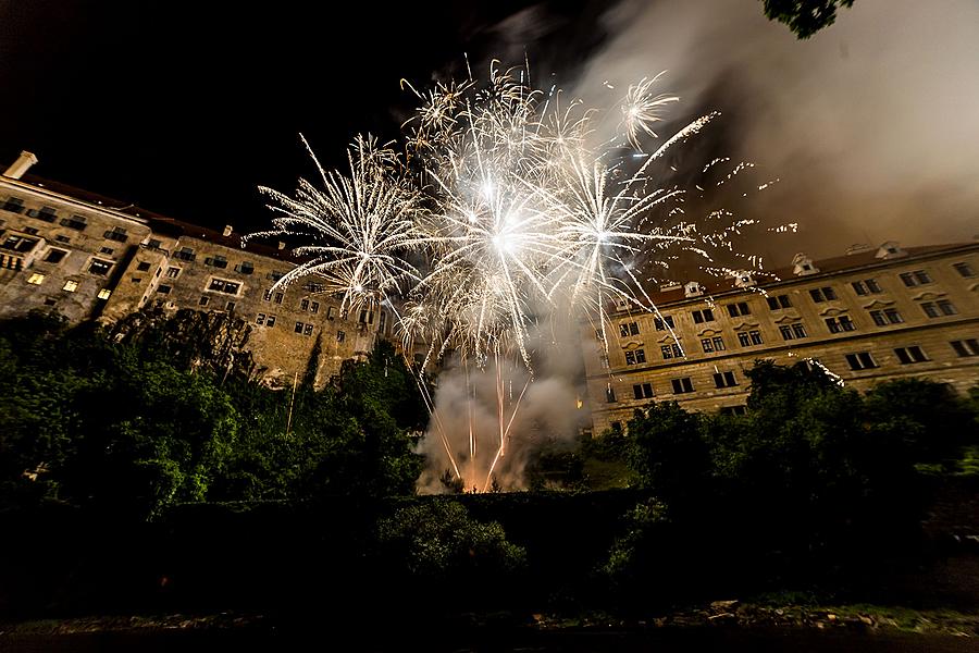 Fest der fünfblättrigen Rose ®, Český Krumlov, Samstag 18. 6. 2016