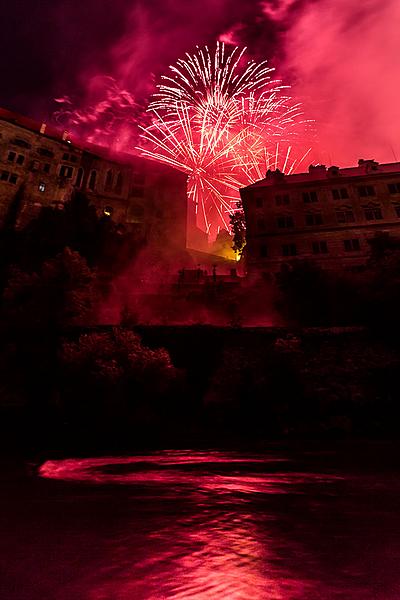 Five-Petalled Rose Celebrations ®, Český Krumlov, Saturday 18th June 2016