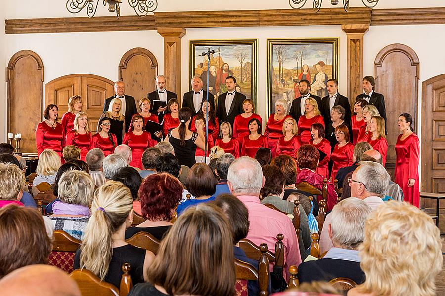 Five-Petalled Rose Celebrations ®, Český Krumlov, Sunday 19th June 2016