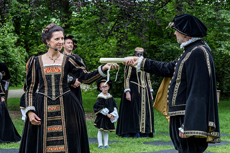 Five-Petalled Rose Celebrations ®, Český Krumlov, Sunday 19th June 2016