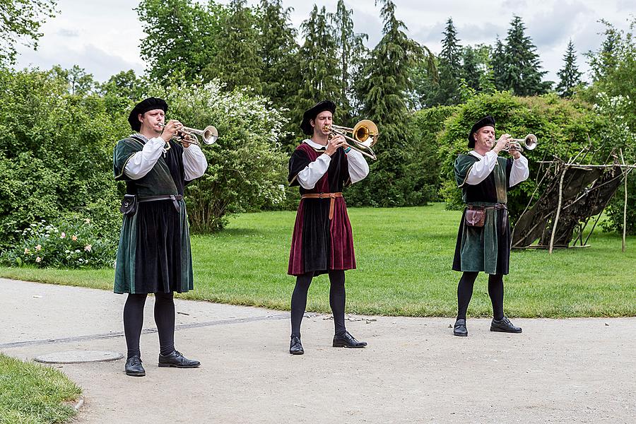 Fest der fünfblättrigen Rose ®, Český Krumlov, Sonntag 19. 6. 2016